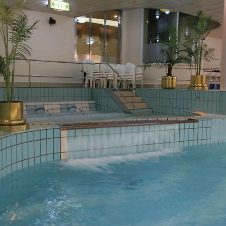 Resort Capsule Sakuragicho Jokohama Kültér fotó